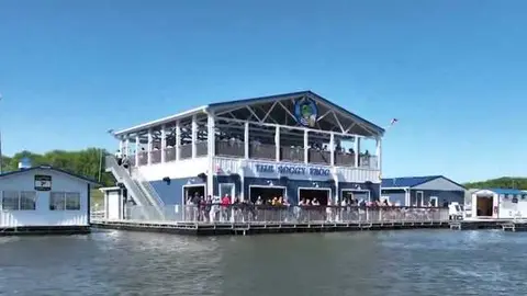 Saylorville Marina welcomes Soggy Frog, a floating bar with a rooftop restaurant