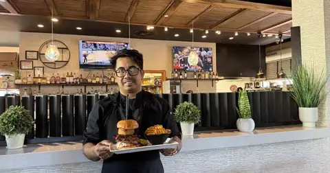Da Burger Wing Hub opens a second location in Kapolei