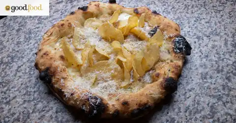 Review: Garfield's offbeat pizza toppings are a treat for taste and texture