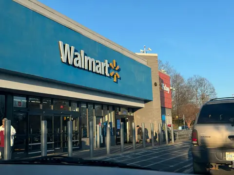 Walmart, Sam's Club and Feeding America team up for 'Fight Hunger. Spark Change.'