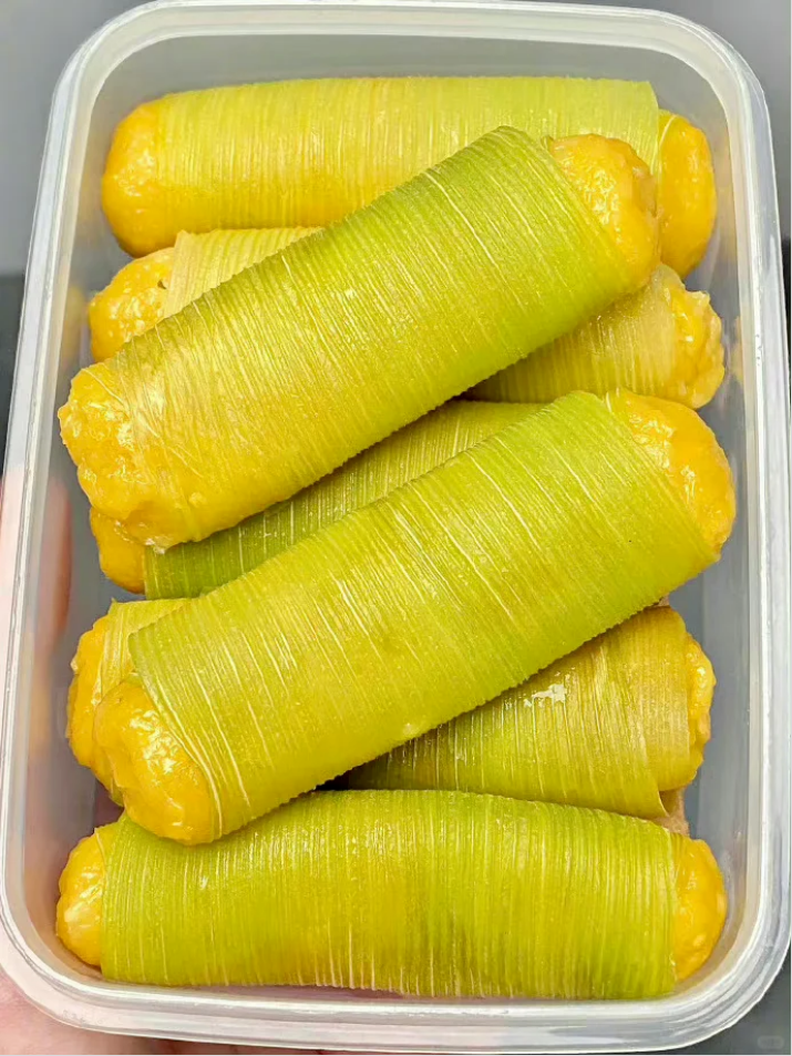 The best way with corn — no oil, no sugar, soft and sweet. Just stir it together