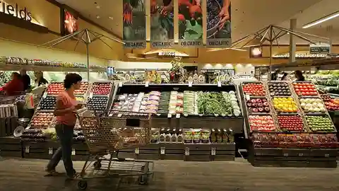 Report: 49% of Americans are struggling to afford food