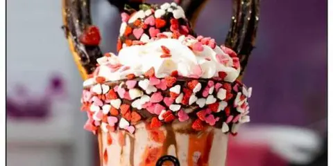 A whimsical restaurant north of Dallas combines tacos and churros