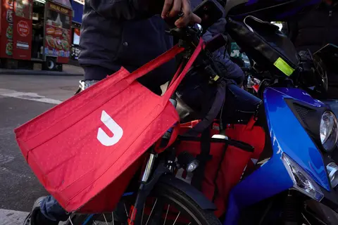 Instant food delivery services come with hidden harms